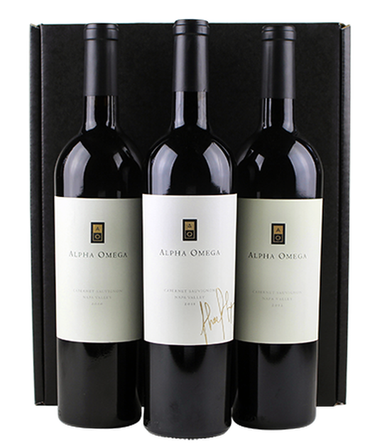 3-Pack Holiday Cabernet Sauvignon Vertical Image